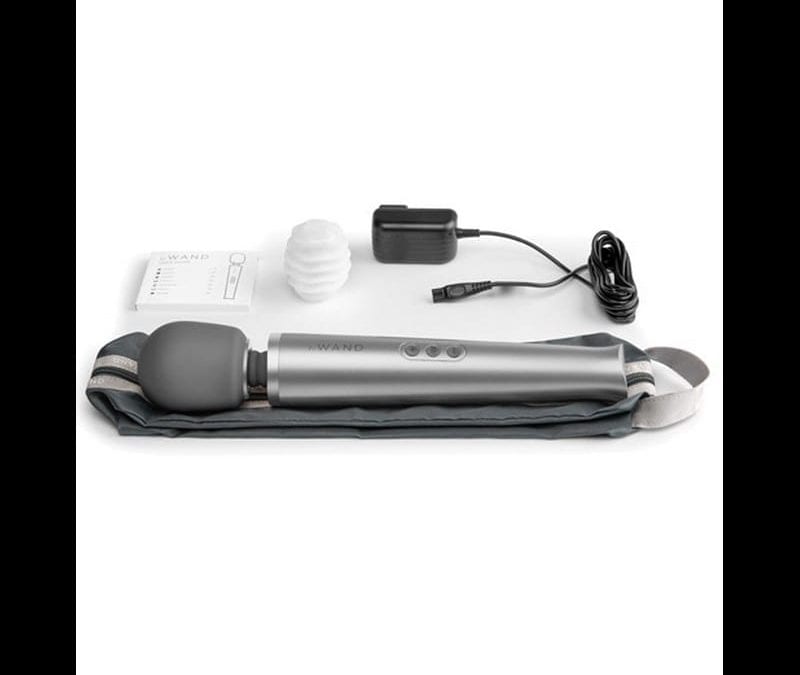 Le Wand Rechargeable Massager |  |  $185.00